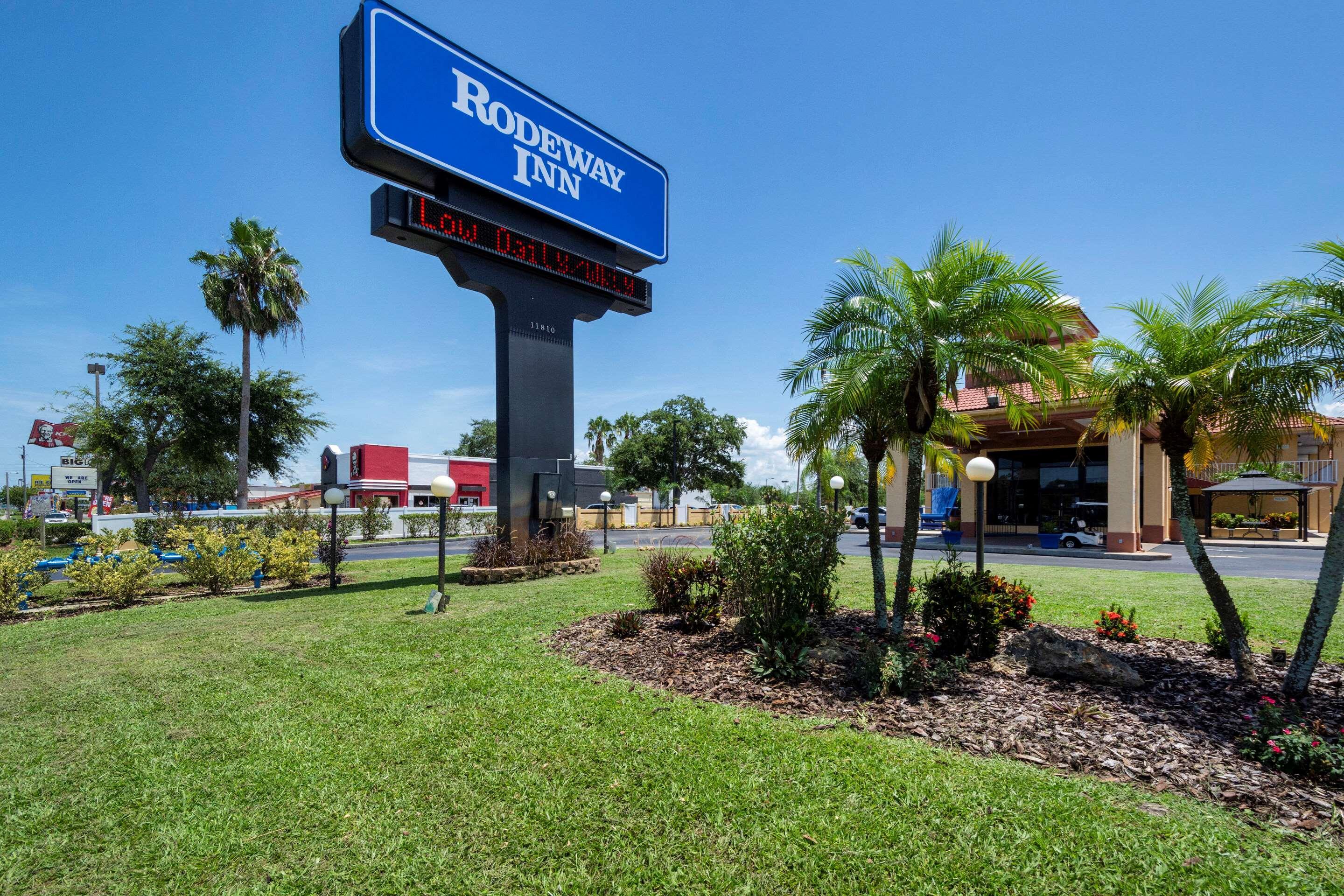 Rodeway Inn Port Richey North Exterior photo