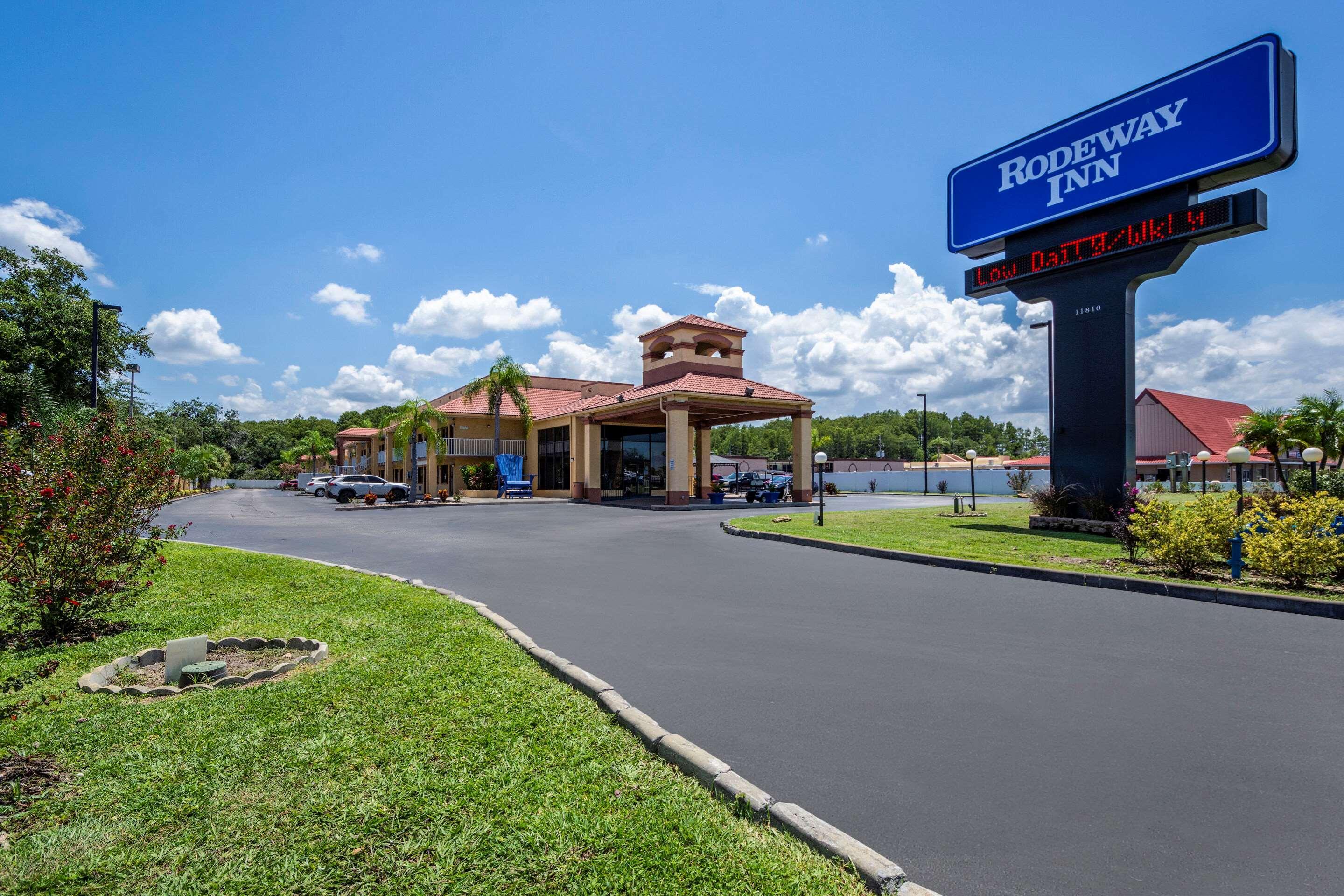 Rodeway Inn Port Richey North Exterior photo